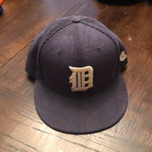 NEW ERA DETROIT TIGERS SNAPBACK CORDUROY Vintage